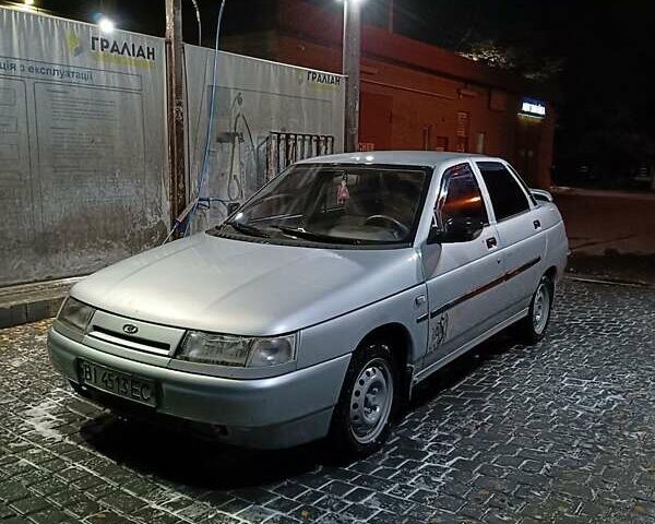 Серый ВАЗ 2110, объемом двигателя 1.5 л и пробегом 296 тыс. км за 1300 $, фото 5 на Automoto.ua
