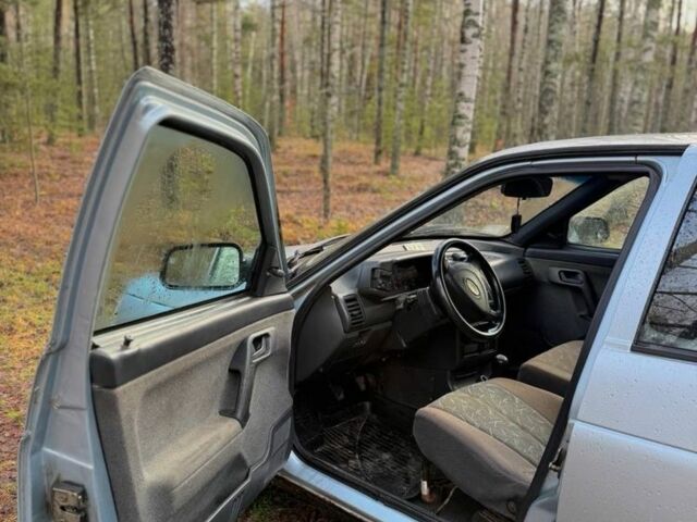 Сірий ВАЗ 2110, об'ємом двигуна 1.5 л та пробігом 180 тис. км за 1185 $, фото 6 на Automoto.ua