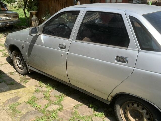 Серый ВАЗ 2110, объемом двигателя 1.5 л и пробегом 299 тыс. км за 1200 $, фото 4 на Automoto.ua