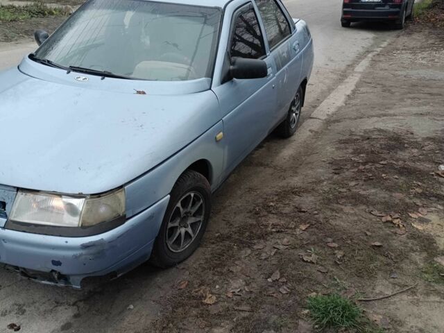 Серый ВАЗ 2110, объемом двигателя 1.5 л и пробегом 186 тыс. км за 828 $, фото 2 на Automoto.ua