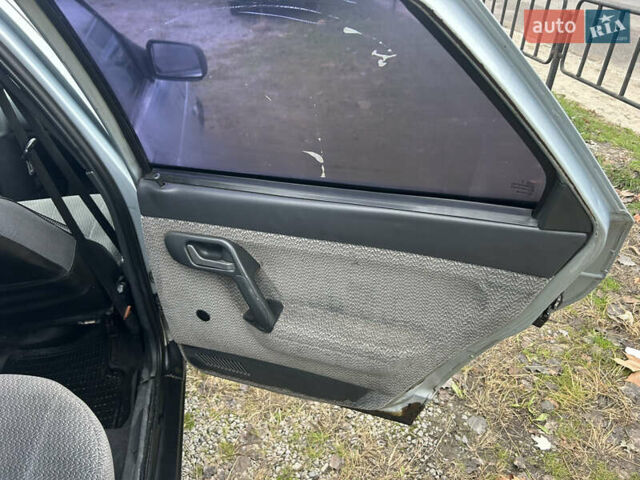 Сірий ВАЗ 2110, об'ємом двигуна 1.5 л та пробігом 270 тис. км за 1999 $, фото 20 на Automoto.ua