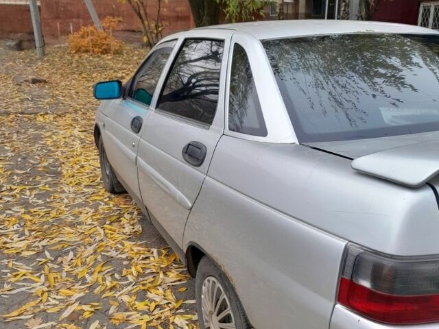 Серый ВАЗ 2110, объемом двигателя 1.5 л и пробегом 215 тыс. км за 1047 $, фото 3 на Automoto.ua