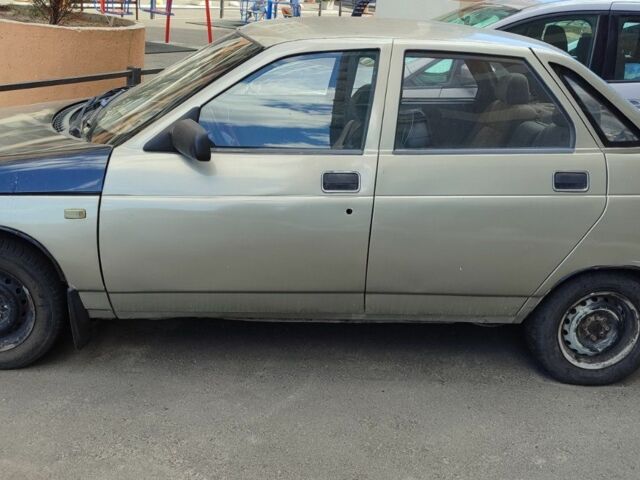 Серый ВАЗ 2110, объемом двигателя 1.5 л и пробегом 280 тыс. км за 700 $, фото 2 на Automoto.ua