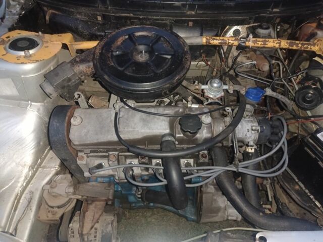 Сірий ВАЗ 2110, об'ємом двигуна 1.5 л та пробігом 40 тис. км за 1100 $, фото 4 на Automoto.ua