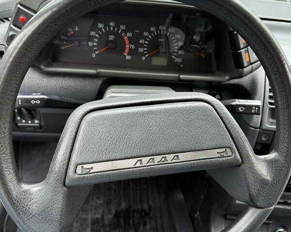 Сірий ВАЗ 2110, об'ємом двигуна 1.5 л та пробігом 180 тис. км за 2150 $, фото 13 на Automoto.ua