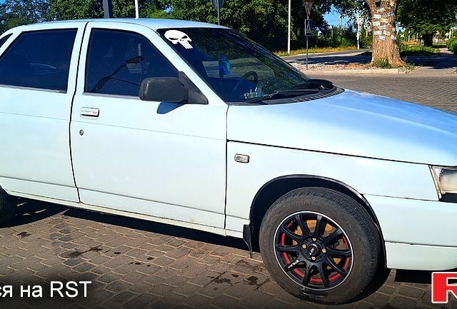 Серый ВАЗ 2110, объемом двигателя 1.5 л и пробегом 282 тыс. км за 1500 $, фото 5 на Automoto.ua