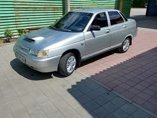 Серый ВАЗ 2110, объемом двигателя 1 л и пробегом 471 тыс. км за 40000 $, фото 3 на Automoto.ua