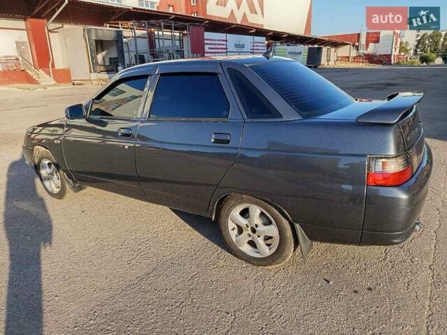 Серый ВАЗ 2110, объемом двигателя 1.5 л и пробегом 100 тыс. км за 2700 $, фото 2 на Automoto.ua