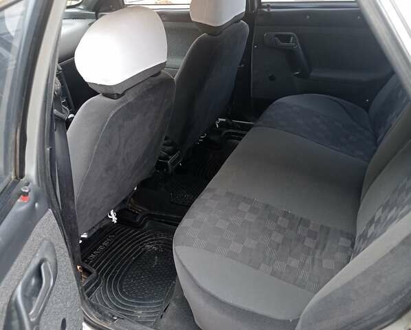 Сірий ВАЗ 2110, об'ємом двигуна 1.5 л та пробігом 236 тис. км за 2200 $, фото 2 на Automoto.ua