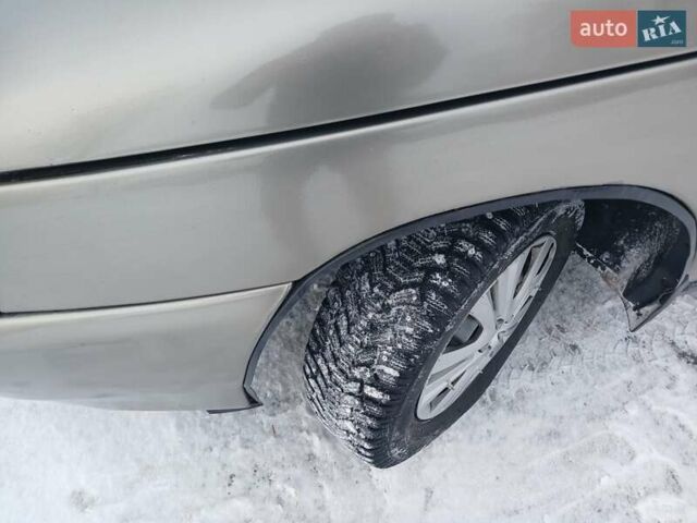 Серый ВАЗ 2110, объемом двигателя 1.5 л и пробегом 230 тыс. км за 1550 $, фото 2 на Automoto.ua