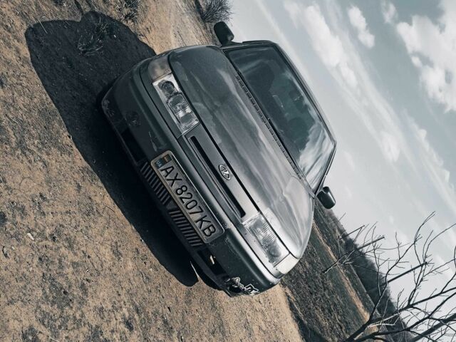 Серый ВАЗ 2110, объемом двигателя 1.5 л и пробегом 2 тыс. км за 650 $, фото 2 на Automoto.ua