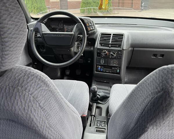 Сірий ВАЗ 2110, об'ємом двигуна 1.5 л та пробігом 180 тис. км за 2150 $, фото 12 на Automoto.ua
