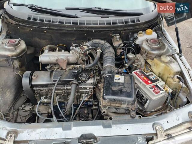 Сірий ВАЗ 2110, об'ємом двигуна 1.5 л та пробігом 331 тис. км за 1210 $, фото 4 на Automoto.ua