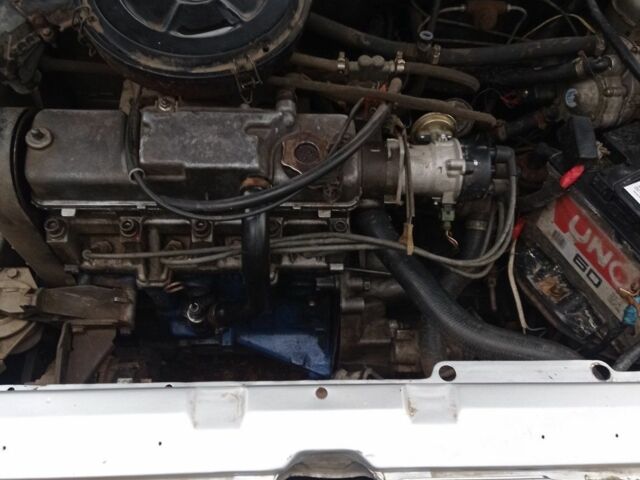 Серый ВАЗ 2110, объемом двигателя 1.5 л и пробегом 200 тыс. км за 1500 $, фото 2 на Automoto.ua