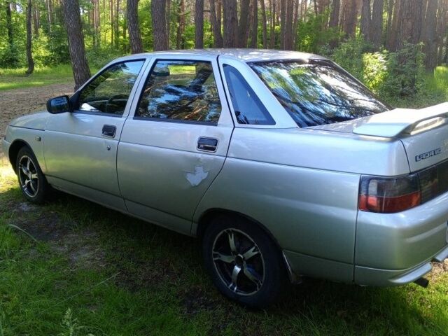 Серый ВАЗ 2110, объемом двигателя 1.5 л и пробегом 376 тыс. км за 1300 $, фото 3 на Automoto.ua