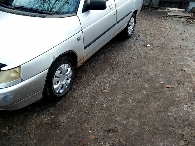 Серый ВАЗ 2110, объемом двигателя 1.5 л и пробегом 280 тыс. км за 1600 $, фото 2 на Automoto.ua