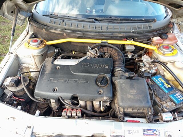 Серый ВАЗ 2110, объемом двигателя 1.5 л и пробегом 254 тыс. км за 1700 $, фото 7 на Automoto.ua