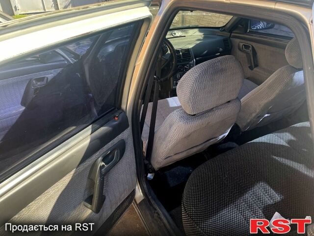 Сірий ВАЗ 2110, об'ємом двигуна 1.5 л та пробігом 0 тис. км за 1500 $, фото 8 на Automoto.ua