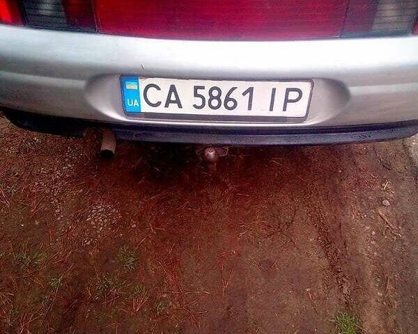 Серый ВАЗ 2110, объемом двигателя 1.5 л и пробегом 320 тыс. км за 1750 $, фото 3 на Automoto.ua