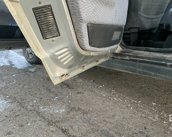 Серый ВАЗ 2110, объемом двигателя 1.5 л и пробегом 181 тыс. км за 1500 $, фото 11 на Automoto.ua