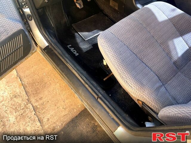 Сірий ВАЗ 2110, об'ємом двигуна 1.5 л та пробігом 0 тис. км за 1500 $, фото 6 на Automoto.ua