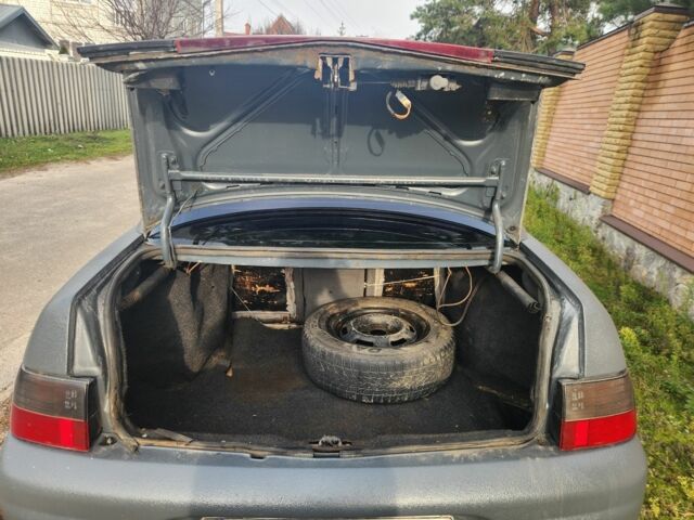 Сірий ВАЗ 2110, об'ємом двигуна 1.5 л та пробігом 300 тис. км за 1000 $, фото 6 на Automoto.ua