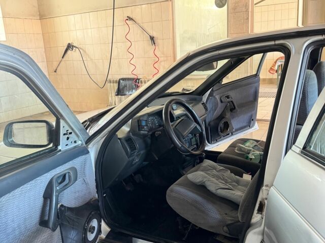 ВАЗ 2110 2003 у Первомайськ на Automoto.ua Сірий ВАЗ 2110, об'ємом двигуна 1.5 л та пробігом 232 тис. км за 1500 $, фото 6 на Automoto.ua