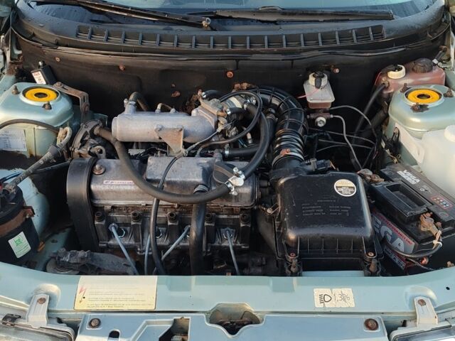 Серый ВАЗ 2110, объемом двигателя 1 л и пробегом 177 тыс. км за 1300 $, фото 4 на Automoto.ua