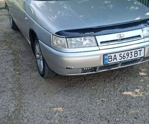 Серый ВАЗ 2110, объемом двигателя 1.5 л и пробегом 268 тыс. км за 1600 $, фото 3 на Automoto.ua