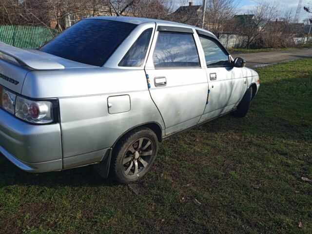 Серый ВАЗ 2110, объемом двигателя 1.5 л и пробегом 254 тыс. км за 1700 $, фото 4 на Automoto.ua