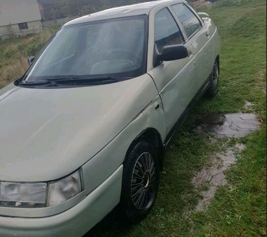 Серый ВАЗ 2110, объемом двигателя 1.5 л и пробегом 30 тыс. км за 1350 $, фото 2 на Automoto.ua
