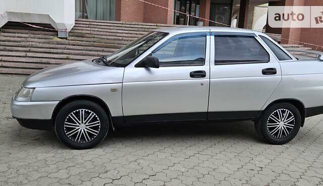 Сірий ВАЗ 2110, об'ємом двигуна 1.5 л та пробігом 173 тис. км за 2200 $, фото 8 на Automoto.ua