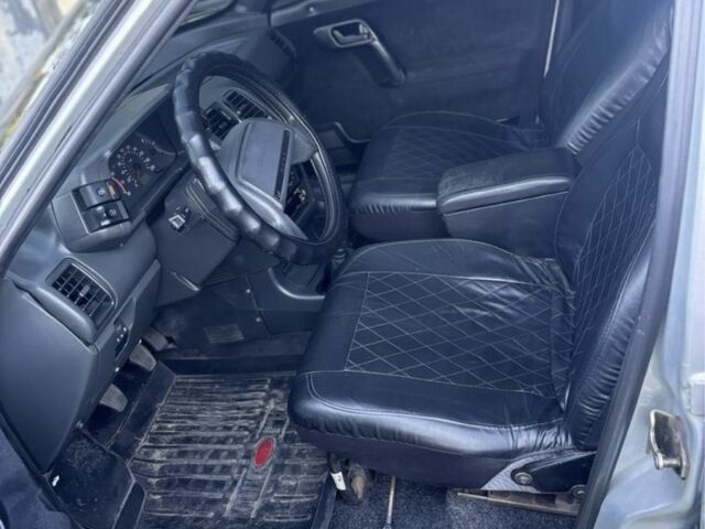 ВАЗ 2110 2003 у Бобровице на Automoto.ua Сірий ВАЗ 2110, об'ємом двигуна 1.5 л та пробігом 266 тис. км за 2150 $, фото 3 на Automoto.ua