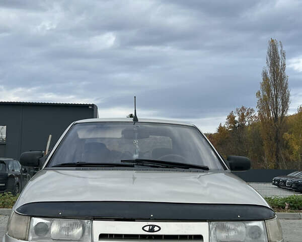 Серый ВАЗ 2110, объемом двигателя 1.5 л и пробегом 250 тыс. км за 1550 $, фото 1 на Automoto.ua