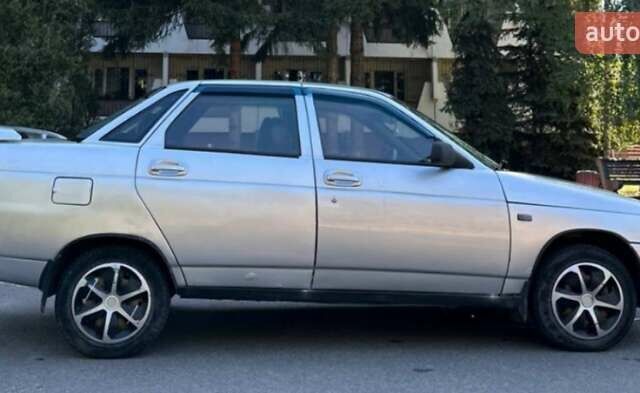 Сірий ВАЗ 2110, об'ємом двигуна 1.6 л та пробігом 230 тис. км за 1450 $, фото 4 на Automoto.ua