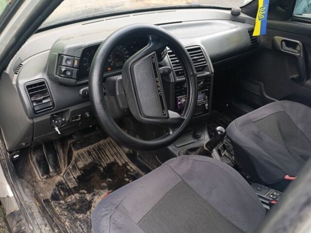Сірий ВАЗ 2110, об'ємом двигуна 1.5 л та пробігом 444 тис. км за 1100 $, фото 5 на Automoto.ua