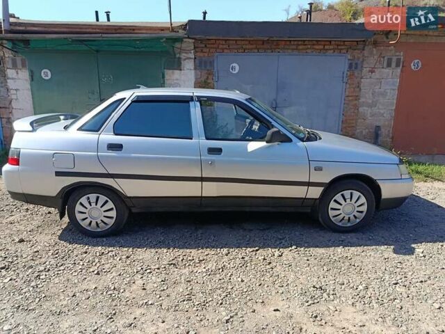 Сірий ВАЗ 2110, об'ємом двигуна 1.5 л та пробігом 174 тис. км за 1850 $, фото 26 на Automoto.ua