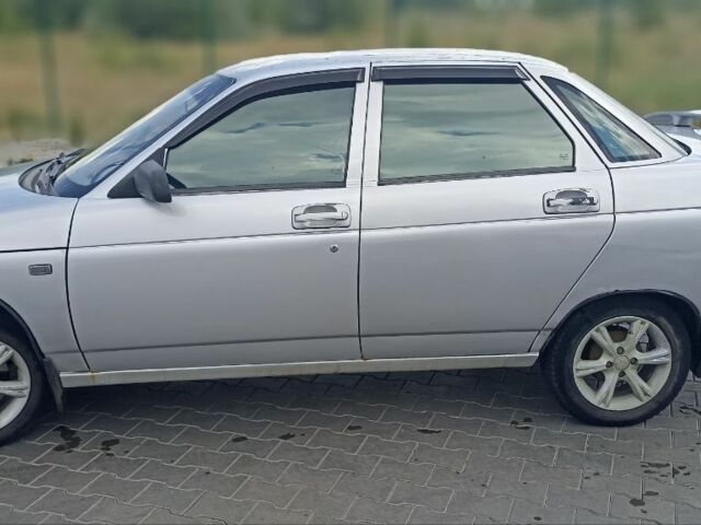 Серый ВАЗ 2110, объемом двигателя 1.5 л и пробегом 268 тыс. км за 1600 $, фото 2 на Automoto.ua