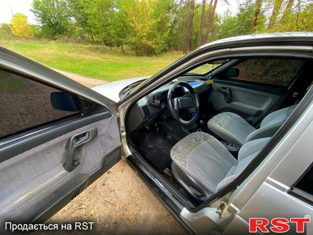 Сірий ВАЗ 2110, об'ємом двигуна 1.5 л та пробігом 0 тис. км за 1400 $, фото 6 на Automoto.ua