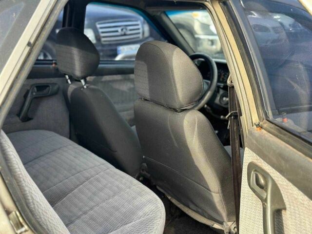 Серый ВАЗ 2110, объемом двигателя 1.5 л и пробегом 250 тыс. км за 1200 $, фото 7 на Automoto.ua