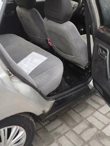 Сірий ВАЗ 2110, об'ємом двигуна 1.5 л та пробігом 168 тис. км за 1950 $, фото 11 на Automoto.ua