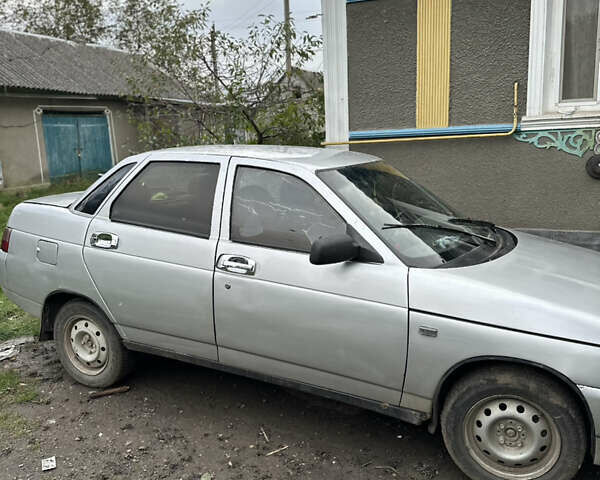 Серый ВАЗ 2110, объемом двигателя 1.5 л и пробегом 300 тыс. км за 900 $, фото 3 на Automoto.ua