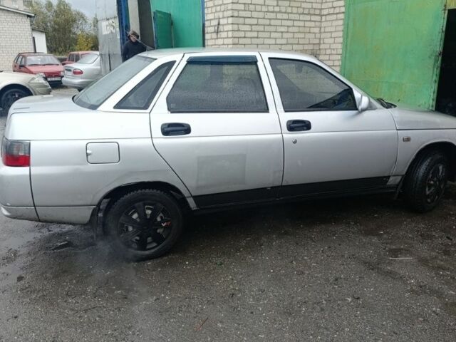 Сірий ВАЗ 2110, об'ємом двигуна 1.5 л та пробігом 444 тис. км за 1100 $, фото 2 на Automoto.ua