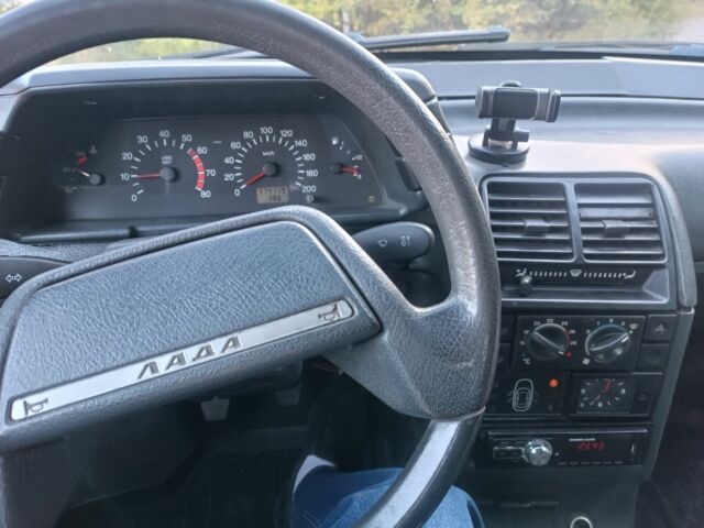 Серый ВАЗ 2110, объемом двигателя 1.5 л и пробегом 35 тыс. км за 1750 $, фото 7 на Automoto.ua