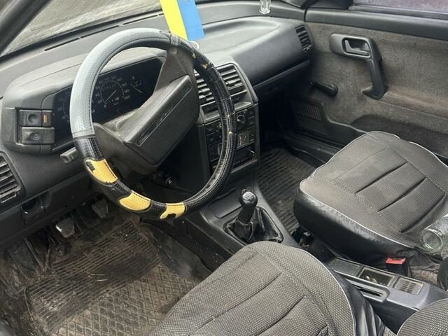 Сірий ВАЗ 2110, об'ємом двигуна 1.6 л та пробігом 180 тис. км за 850 $, фото 4 на Automoto.ua