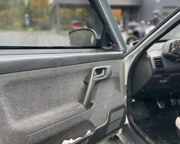 Сірий ВАЗ 2110, об'ємом двигуна 1.5 л та пробігом 230 тис. км за 1499 $, фото 28 на Automoto.ua