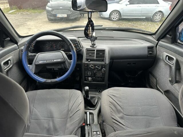 Серый ВАЗ 2110, объемом двигателя 1.5 л и пробегом 200 тыс. км за 1350 $, фото 4 на Automoto.ua