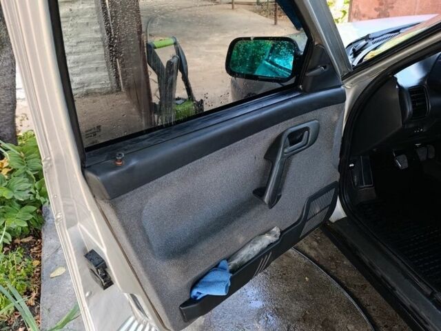 ВАЗ 2110 2004 в Никополе на Automoto.ua Серый ВАЗ 2110, объемом двигателя 1 л и пробегом 205 тыс. км за 1600 $, фото 2 на Automoto.ua