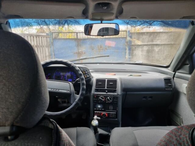 Сірий ВАЗ 2110, об'ємом двигуна 1.6 л та пробігом 200 тис. км за 1000 $, фото 3 на Automoto.ua