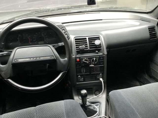 Серый ВАЗ 2110, объемом двигателя 1.5 л и пробегом 155 тыс. км за 1650 $, фото 6 на Automoto.ua